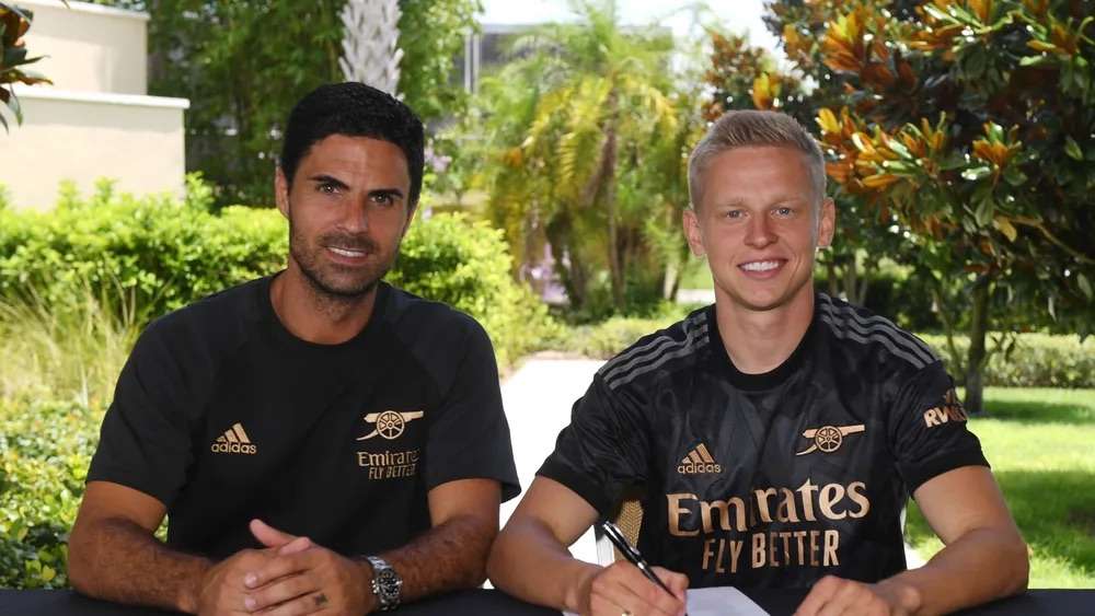 拉奥斯的执 拉奥斯的执